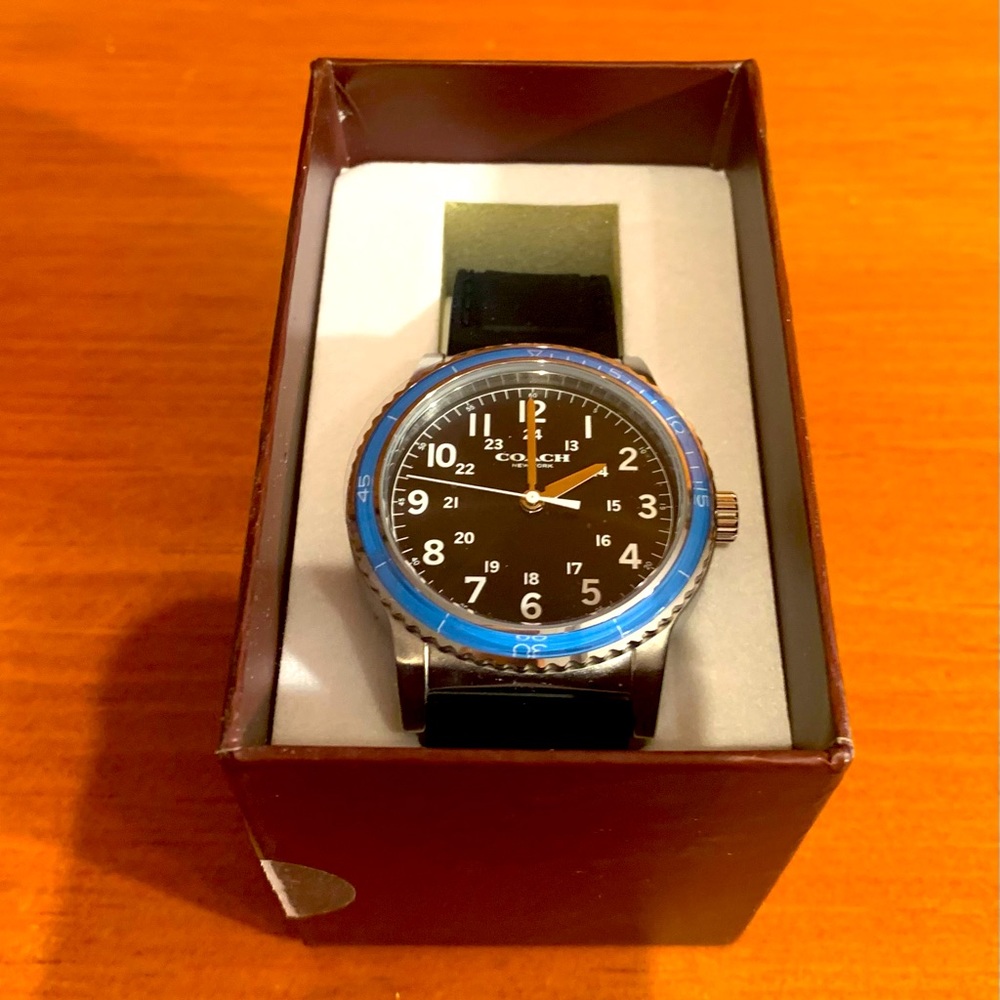 Coach Analog Casual New York Black Men's Watch Rubber